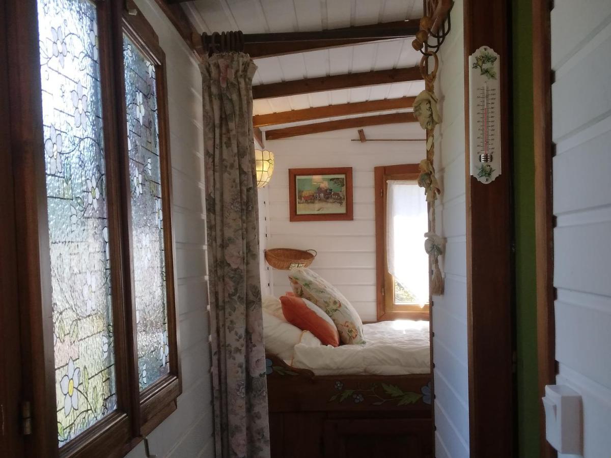 Roulotte Fleur Des Champs Villa Sigalens Eksteriør bilde
